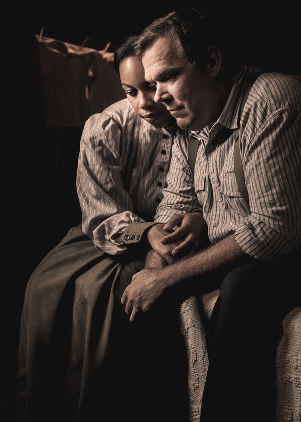 Photo Flash: The Artistic Home presents WEDDING BAND Image