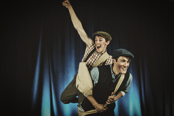 Photo Flash: NEWSIES Seizes the Day at Phoenix Theatre Image