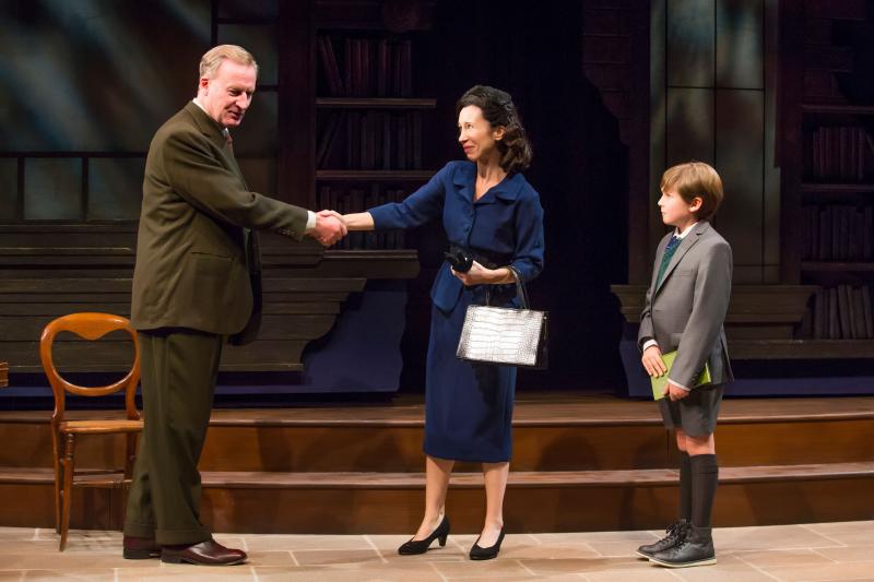 Interview: Robin Abramson Talks SHADOWLANDS, Portraying a Real Life Person, and Her Most Memorable Audience Moment Image