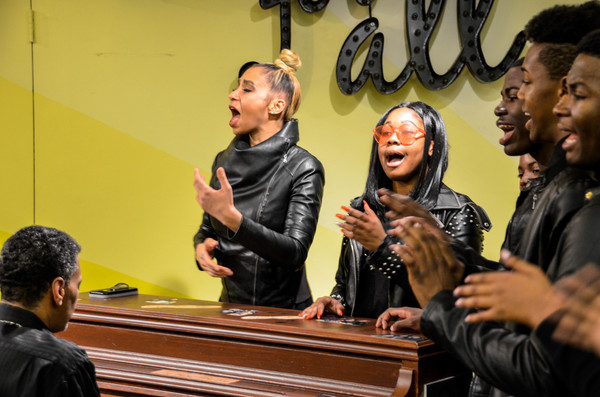 Photo Flash: Inside the Sing for Hope Piano Ribbon Cutting Ceremony with Roberta Flack and Vy Higginsen Image