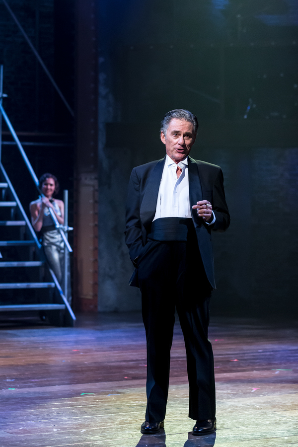 Photo Flash: A Tappin' First Look at 42ND STREET at Drury Lane Theatre Image
