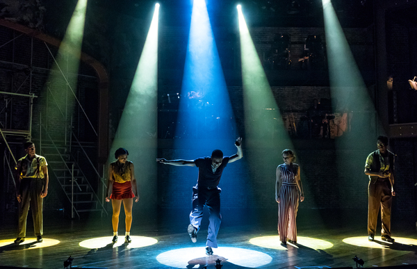 Photo Flash: A Tappin' First Look at 42ND STREET at Drury Lane Theatre Image