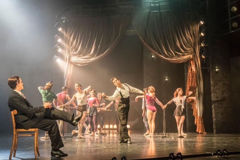 Review: Matthew Bourne Brings Screen Dance Classic THE RED SHOES To The Stage Image