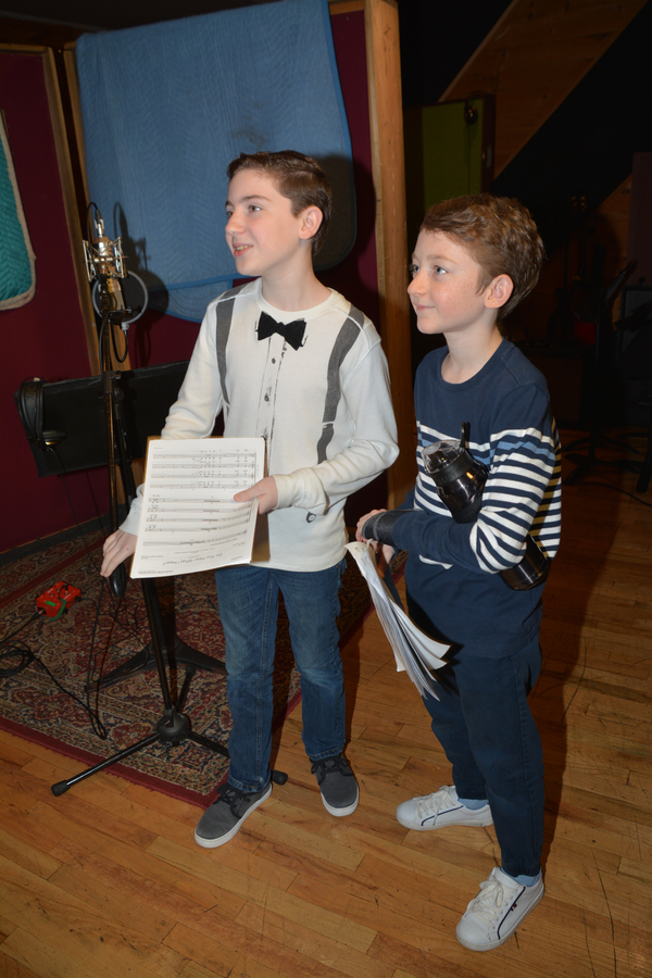 Exclusive Photo Coverage: CHARLIE AND THE CHOCOLATE FACTORY Sings Carols For A Cure Image