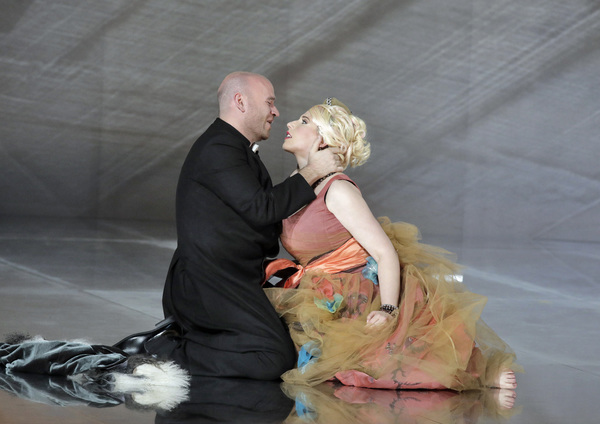 Photo Flash: San Francisco Opera Stages Reimagined MANON Image