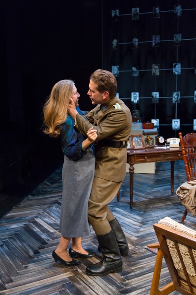 Review: SEDER at Hartford Stage Image