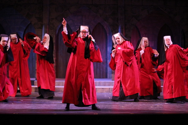 BWW Review: SISTER ACT at MAINSTAGE IRVING - LAS COLINAS