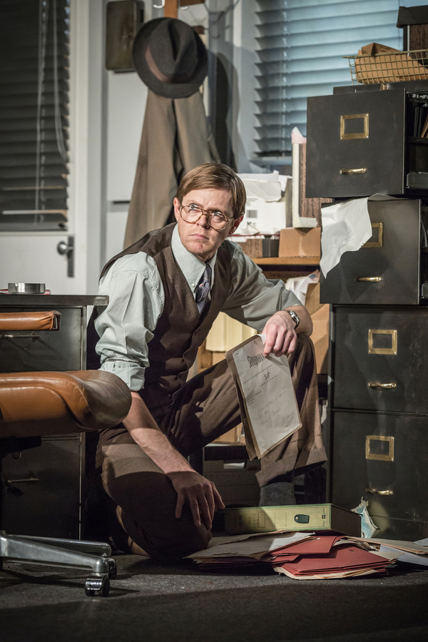 Photo Flash: First Look at Christian Slater and More in GLENGARRY GLEN ROSS in the West End Image