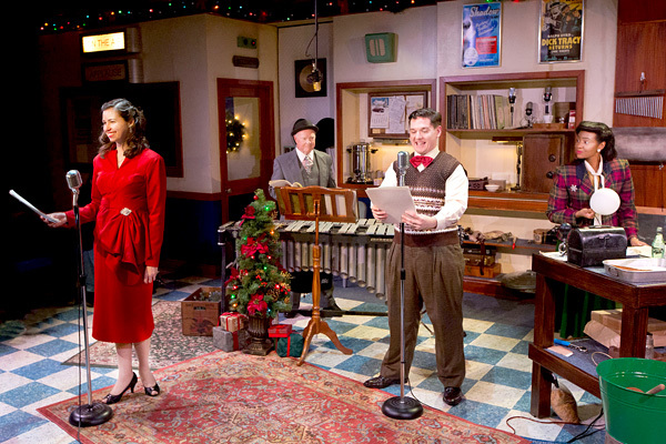 Photo Flash: See The Cast of IT'S A WONDERFUL LIFE: A LIVE RADIO PLAY At Walnut Street Theatre!  Image