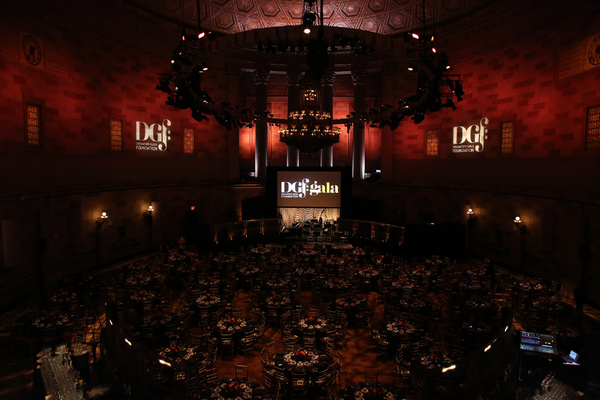 Photo Flash: Hal Prince, Stephen Sondheim and More on the Red Carpet for DGF's 'Lucky Stars' Gala Image