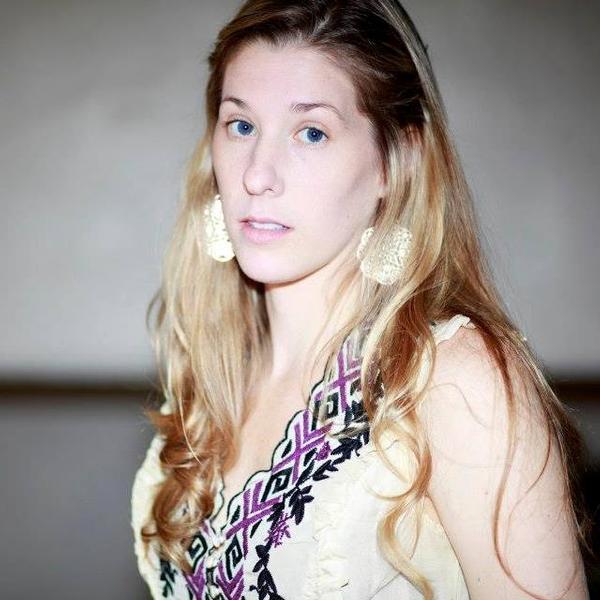 Nikki Delhomme Photo