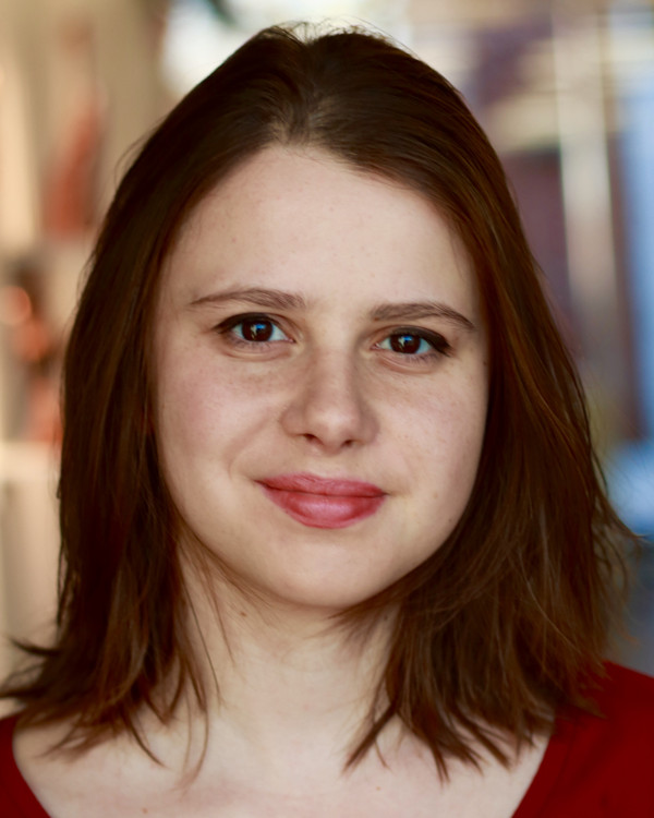 Julia Hurley Photo