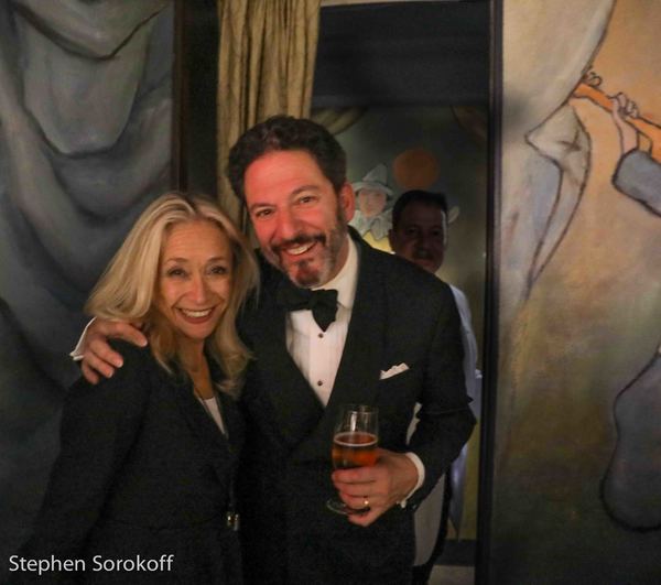 Photo Coverage: John Pizzarelli & Jessica Molaskey Return to Cafe Carlyle Image