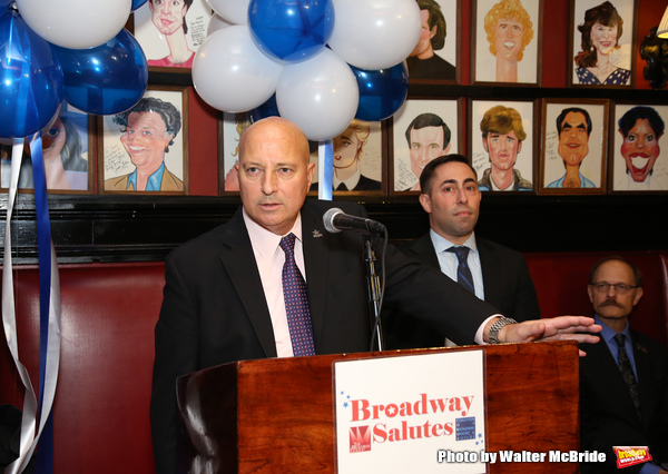 Photo Coverage: David Hyde Pierce Helps Kick Off the 9th Annual Broadway Salutes Image