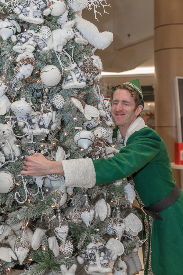 Photo Flash: Meet the Cast of the Paramount's ELF THE MUSICAL Image
