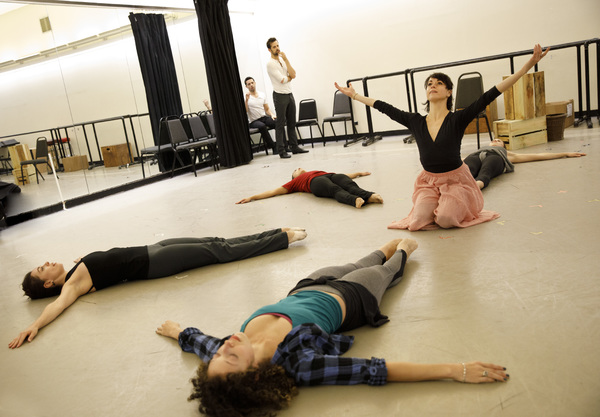 Photo Flash: Kelli O'Hara, Patrick Wilson & More In Rehearsal for BRIGADOON! Image