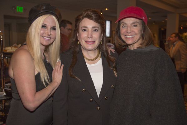 Photo Flash: Valerie Harper Offers Rare Q&A for MY MOM & THE GIRL Image