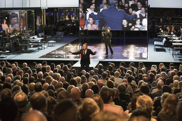 Photo Flash: First Look at Bryan Cranston in NETWORK at the National Theatre Image