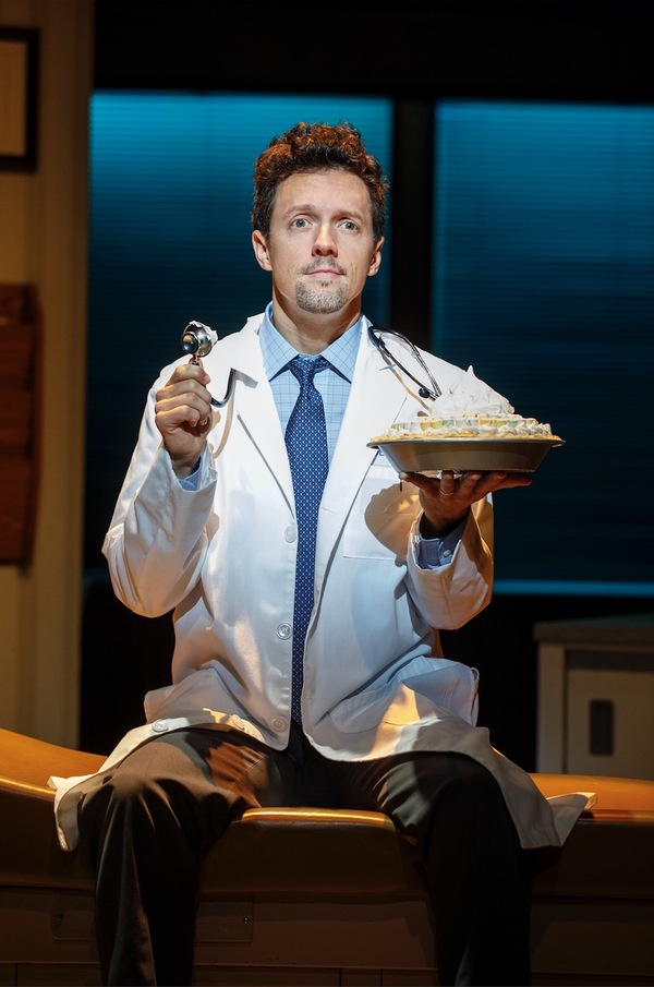 Photo Flash: First Look at Jason Mraz in WAITRESS! Image