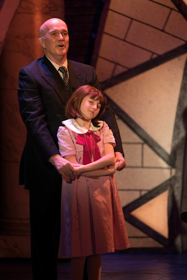 Photo Flash: It's a Hard Knock Life! First Look at Presley Ryan and More in ANNIE at the Engeman Image