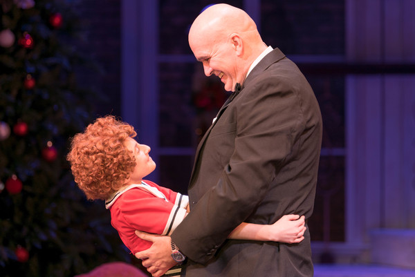 Photo Flash: It's a Hard Knock Life! First Look at Presley Ryan and More in ANNIE at the Engeman Image