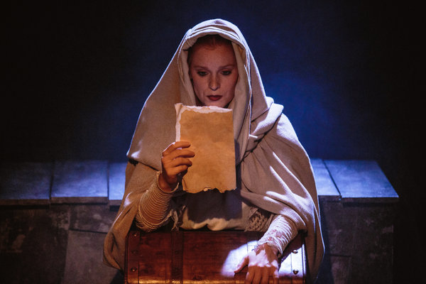 Photo Flash: First Look at Daphne du Maurier's JAMAICA INN at Tabard Theatre  Image