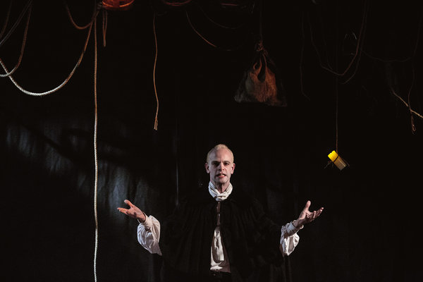 Photo Flash: First Look at Daphne du Maurier's JAMAICA INN at Tabard Theatre Image