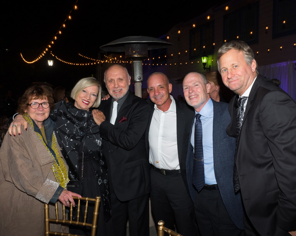 Hector Elizondo and friends Photo