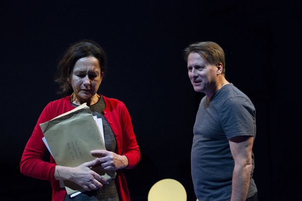 Photo Flash: First Look at THE SECONDARY VICTIM at Park Theatre Image