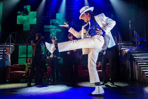 Photo Flash: First Look at the New Cast of THRILLER LIVE Image