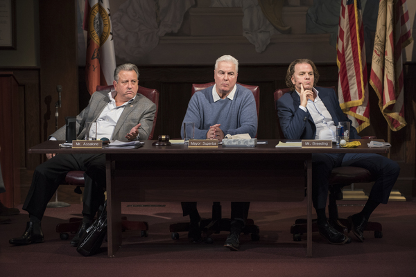Photo Flash: First Look at THE MINUTES by Tracy Letts at Steppenwolf Image