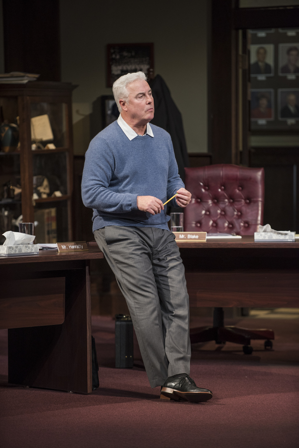 Photo Flash: First Look at THE MINUTES by Tracy Letts at Steppenwolf 