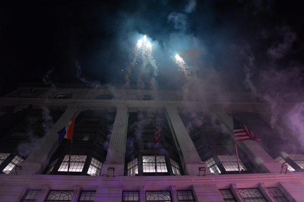 Photo Coverage: The Holidays Are Here! Macy's Unveils Iconic 2017 Windows Displays Image