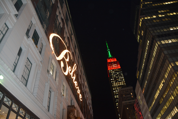 Photo Coverage: The Holidays Are Here! Macy's Unveils Iconic 2017 Windows Displays Image