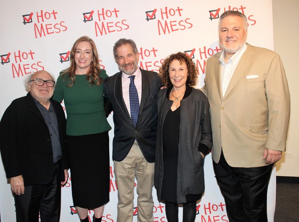 Danny Devito, Una Jackman, Jonathan Silverman, Rhea Perlman and Jay Alix Photo