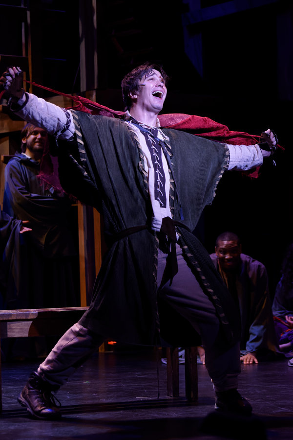 Photo Flash: HUNCHBACK OF NORTE DAME at Lyric Stage Image