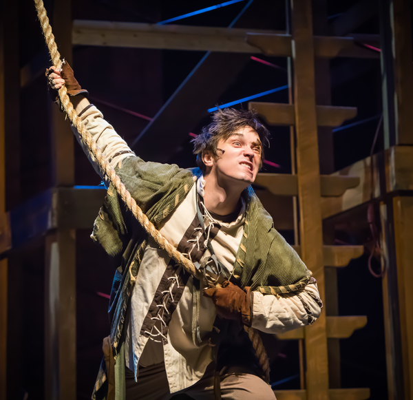 Photo Flash: HUNCHBACK OF NORTE DAME at Lyric Stage Image