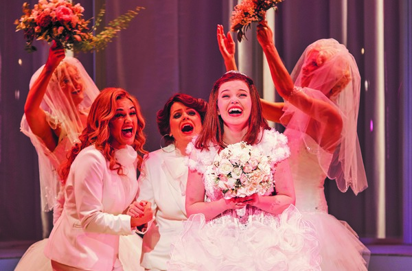 Photo Flash: MURIEL'S WEDDING THE MUSICAL Opens This Weekend in Sydney! 