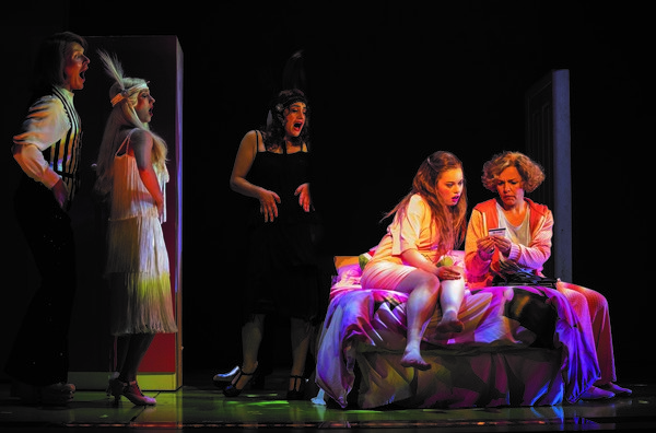 Photo Flash: MURIEL'S WEDDING THE MUSICAL Opens This Weekend in Sydney! Image