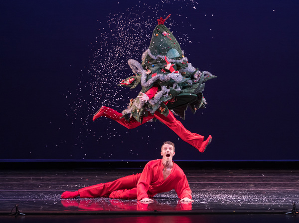 Photo Flash: Smuin Lights Up Bay Area With Annual Holiday Treat THE CHRISTMAS BALLET Image