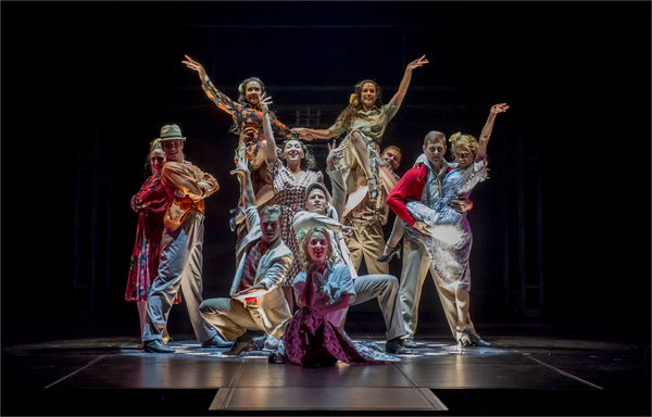 Emma Kingston and the company of EVITA Photo