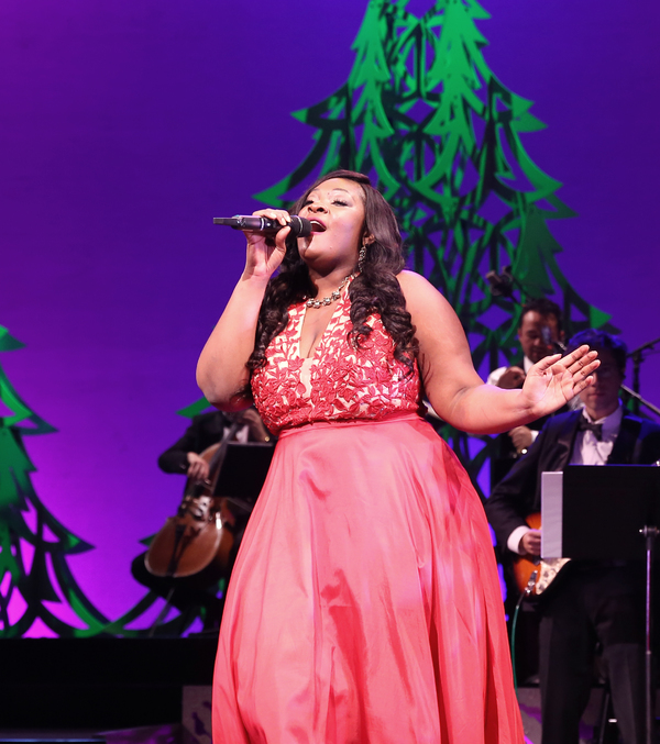 Photo Flash: Get in the Spirit with a First Look at HOME FOR THE HOLIDAYS on Broadway Image