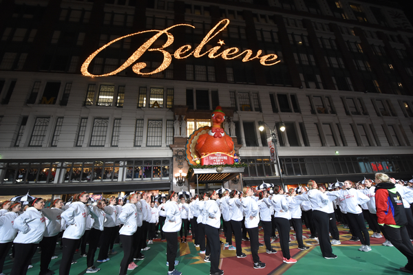 Photo Coverage: Broadway Heads to Herald Square to Rehearse for the MACY'S Thanksgiving Day Parade! Image