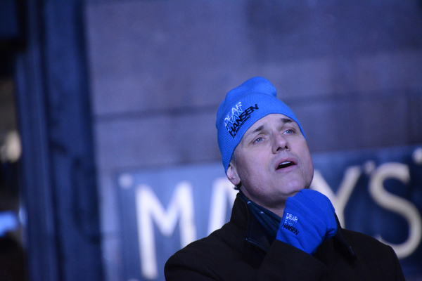 Photo Coverage: Broadway Heads to Herald Square to Rehearse for the MACY'S Thanksgiving Day Parade! Image