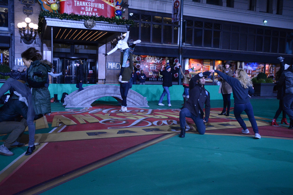 Photo Coverage: Broadway Heads to Herald Square to Rehearse for the MACY'S Thanksgiving Day Parade! Image