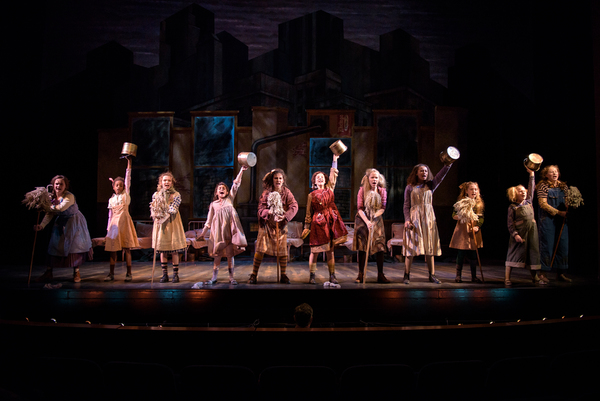 Photo Flash: The Sun Comes Out at Skylight Music Theatre with ANNIE Image