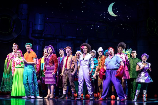 Photo Flash: Welcome to Bikini Bottom! First Look at SPONGEBOB SQUAREPANTS on Broadway Image