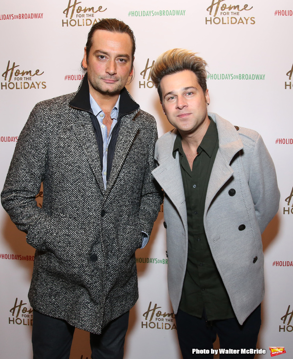 Photo Coverage: On the Opening Night Red Carpet for HOME FOR THE HOLIDAYS! Image