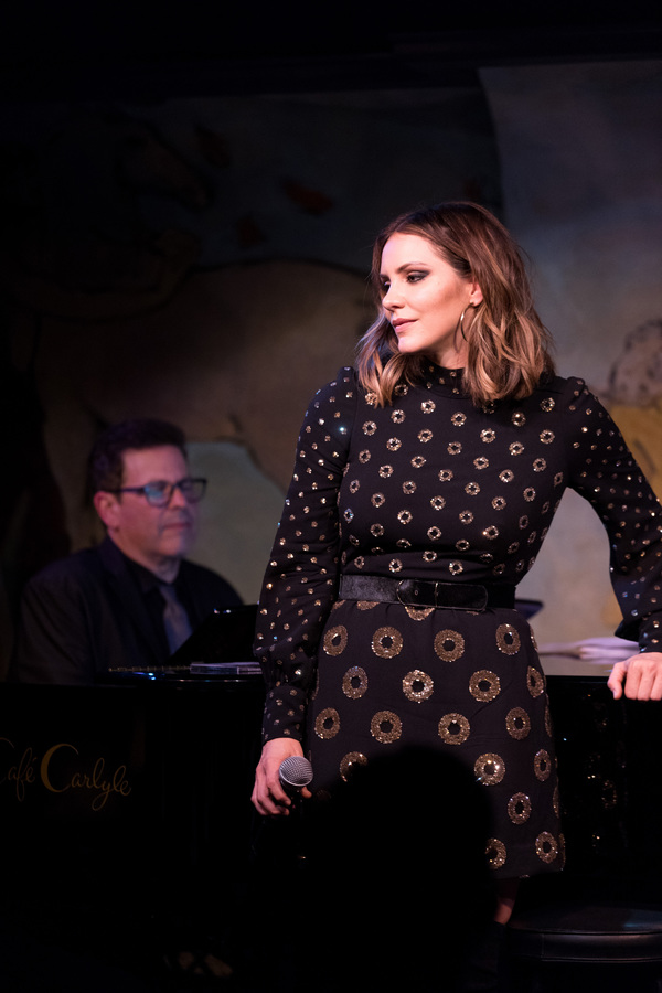Photo Flash: SMASH's Katharine McPhee Makes Sold-Out Cafe Carlyle Debut Image