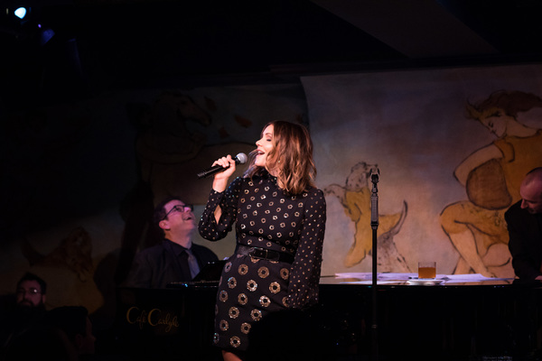 Photo Flash: SMASH's Katharine McPhee Makes Sold-Out Cafe Carlyle Debut Image
